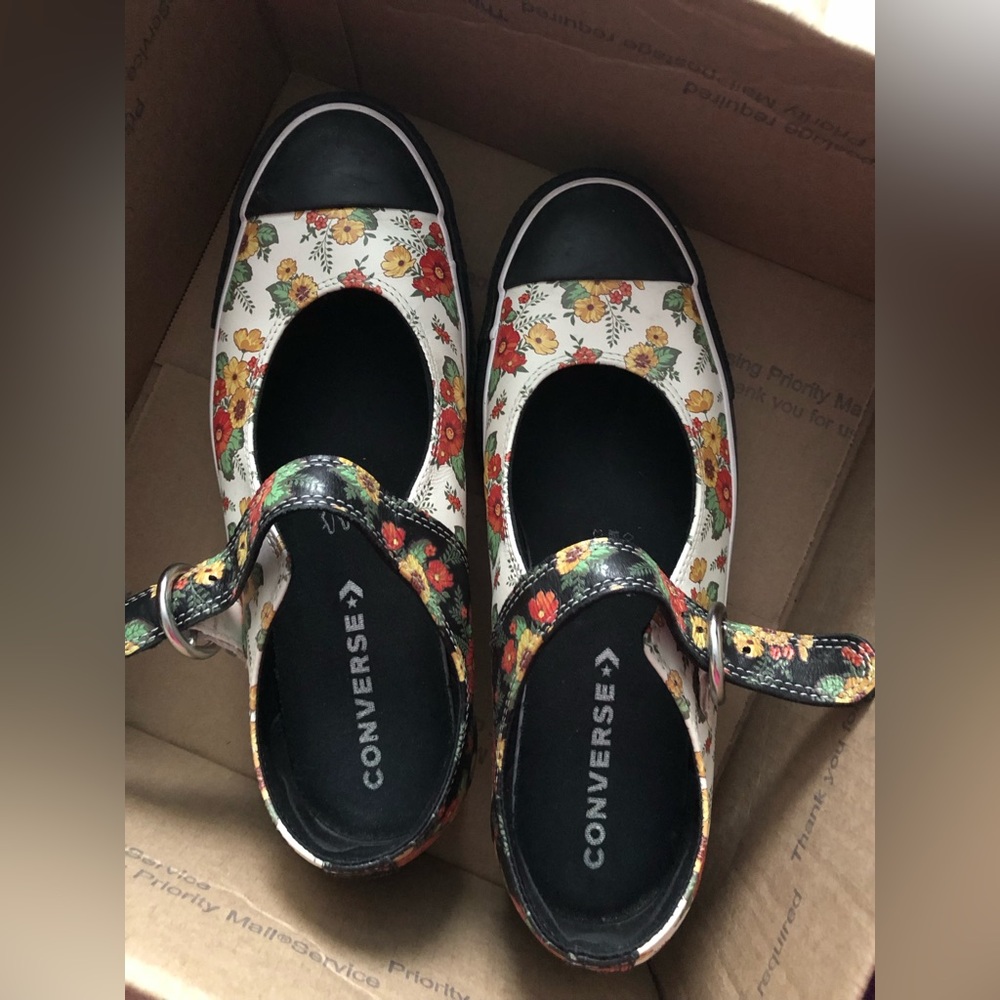 Floral Converse Mary Jane